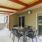 Apartman Nikola By Interhome Porec