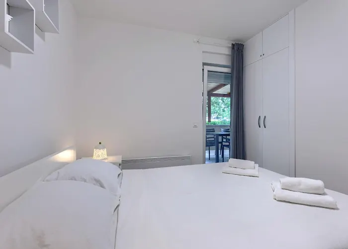 Nikola By Interhome * Пореч