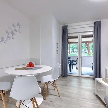 Nikola By Interhome Apartment *