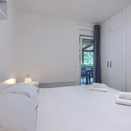 Nikola By Interhome * Poreč