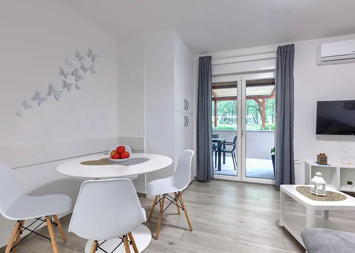 Nikola By Interhome Apartment *